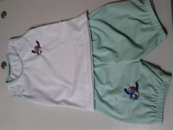 pijama bordado